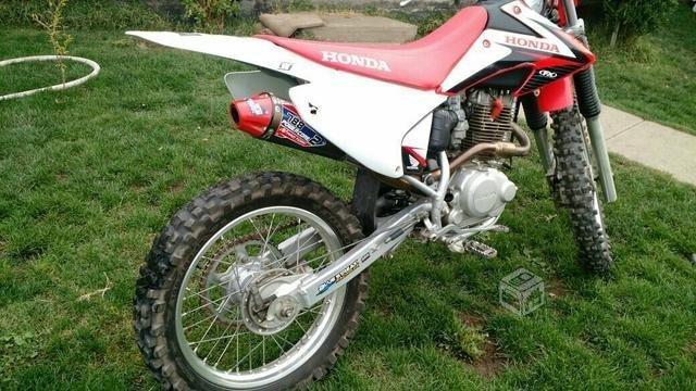 Honda crf 230 año 2015