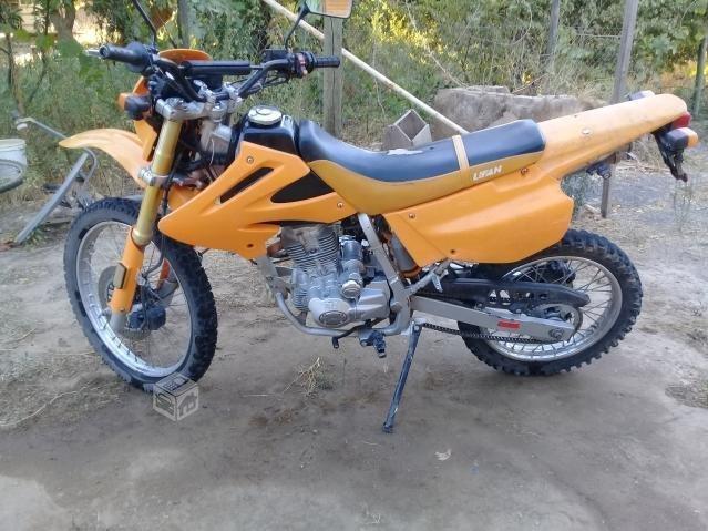 Moto Lifan Buenas Condiciones