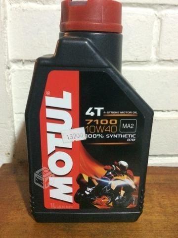 Aceite motul nuevo 10/40