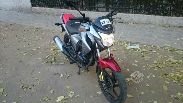 Honda Invicta 150 cc