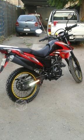 Moto loncin enduro 150cc