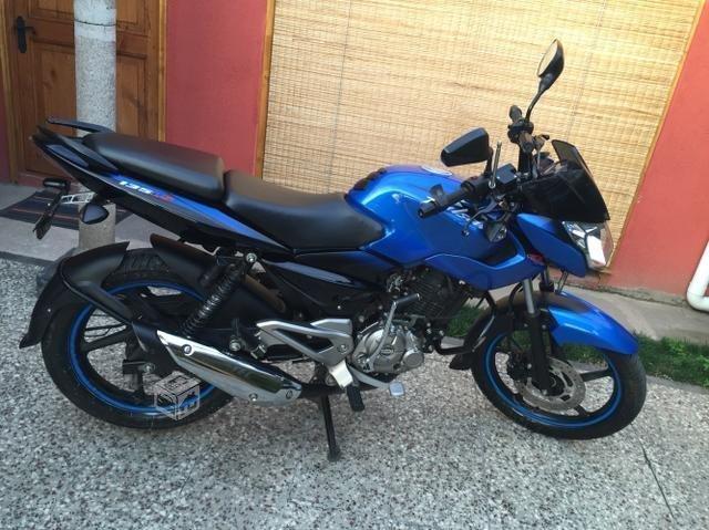 Moto Pulsar 135 ls Bajaj