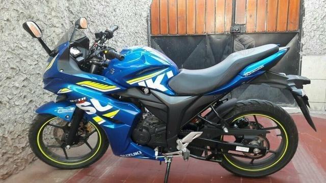 Suzuki GSX150F.2017