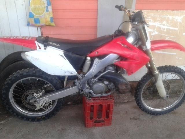 Honda cr 250cc