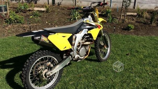 Suzuki RMZ 450 2016