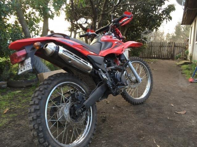 Moto kinlon JL200