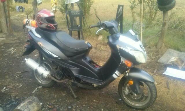 moto scoother 150
