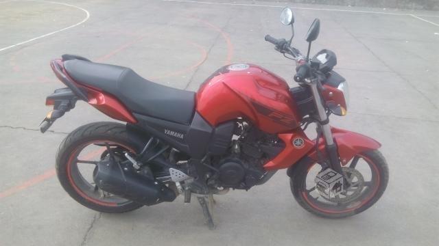 Yamaha FZ 16 2015