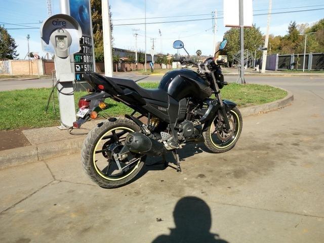 Yamaha Fz16