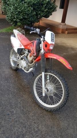 Moto honda crf 230f