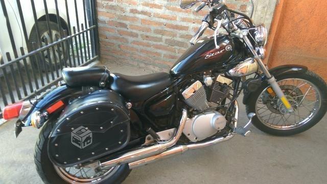 Yamaha vstar 250cc al día