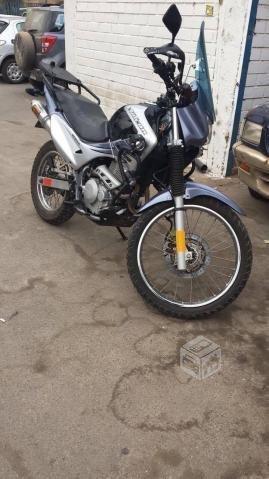 Honda Falcon NX4 400cc