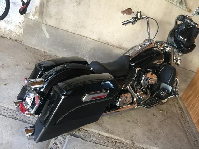 Harley road king 2015 19.000 km