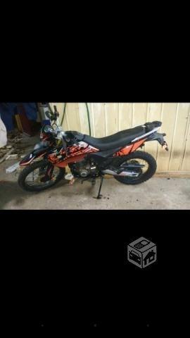 Moto UM dsr ll 250