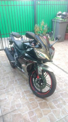 Yamaha r15