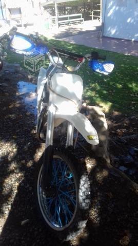 Moto 150