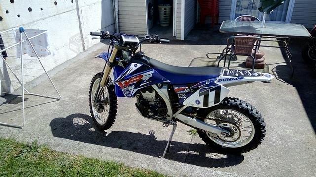 Moto Enduro Yamaha WR-250F