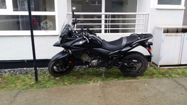 moto Suzuki vstrom 650