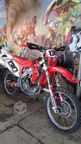 Honda crf 250 r 2011