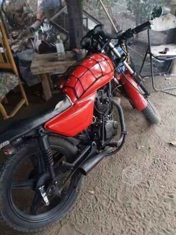 Um Max125 Atrasada