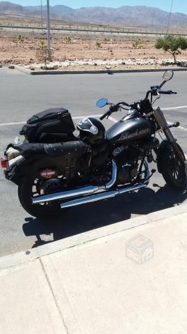 moto Blackster