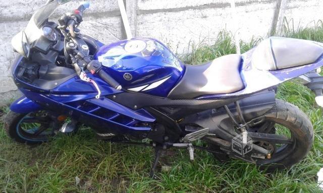 Moto yamaha yzf r15