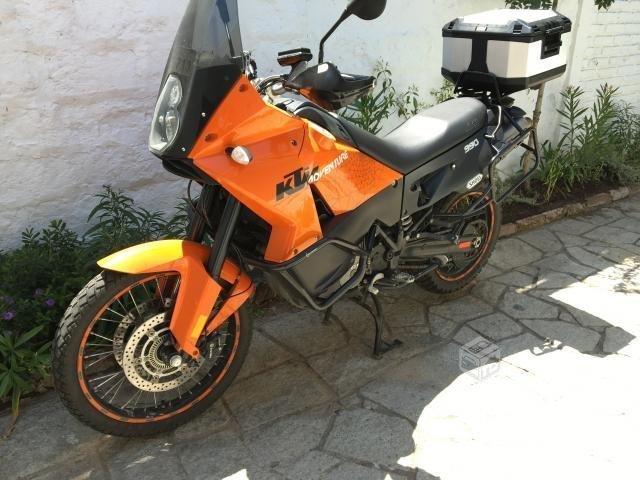 KTM ADVENTURE 990cc, año 2011, impecable