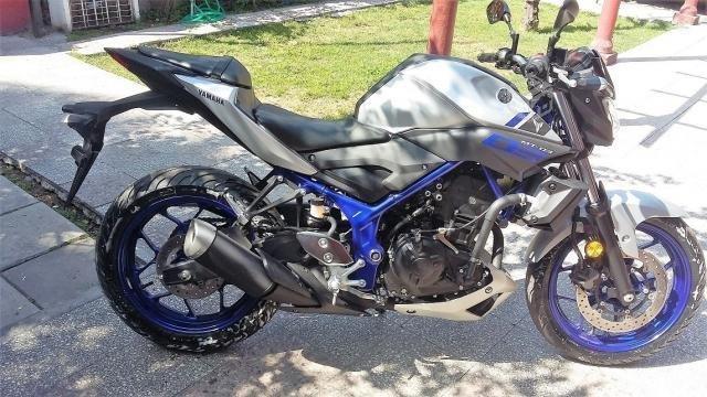 Yamaha MT03 prácticamente nueva