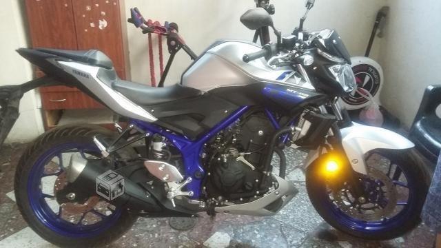 Yamaha MT03 prácticamente nueva