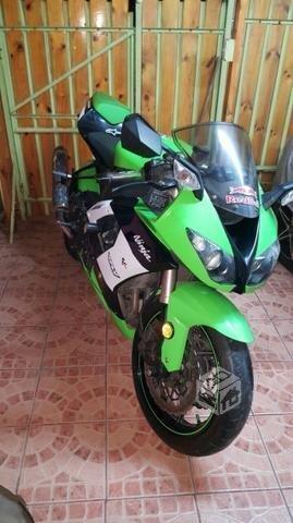 Kawasaki Ninja ZX10R