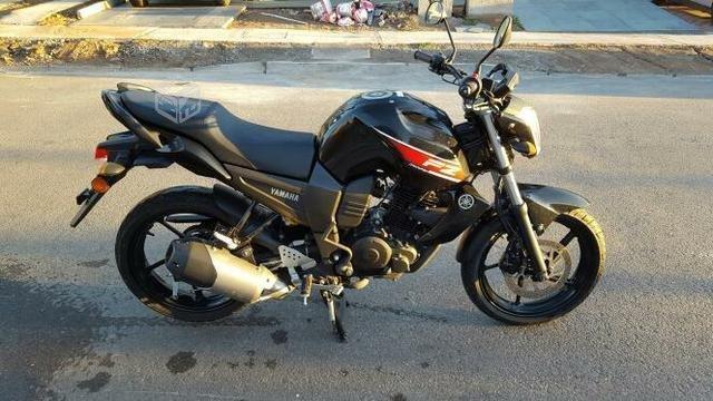 moto Yamaha fz 16 año 2015