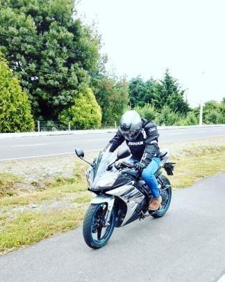 Moto yamaha R15