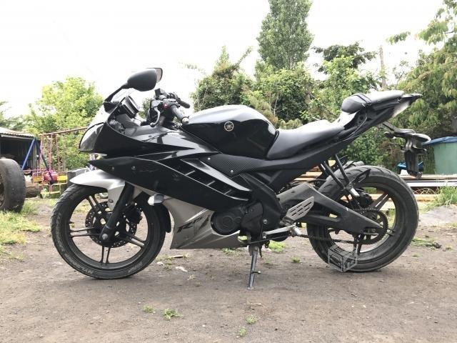 Yamaha r15