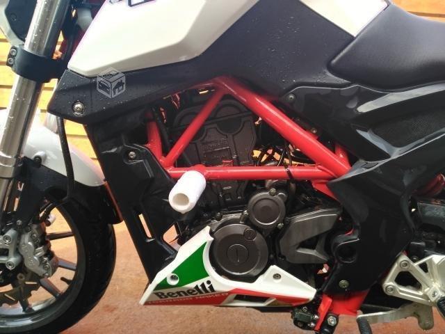 Benelli TNT25 moto, mantención recién