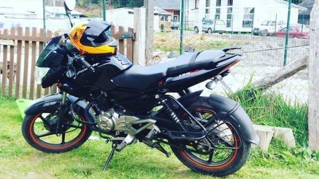 Moto Bajaj Pulsar 135 ls