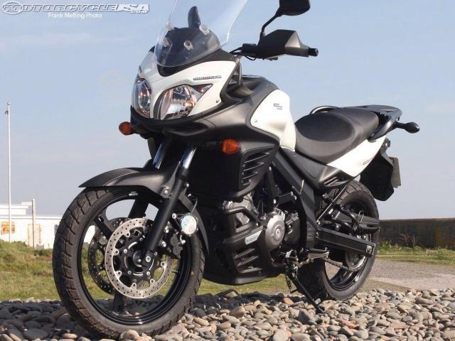 Suzuki VStrom 650 2014 nueva 1.000 Km hoy