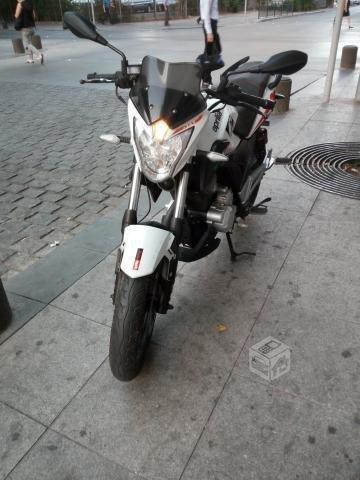 Moto Aprilia stx 150