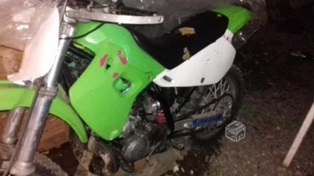 Kawasaki kdx 250 año 97