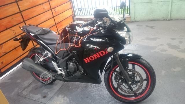 Cbr 250 2015