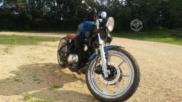 Yamaha Virago 750 Bobber