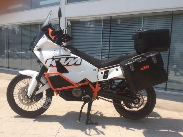 KTM 990 White Edition