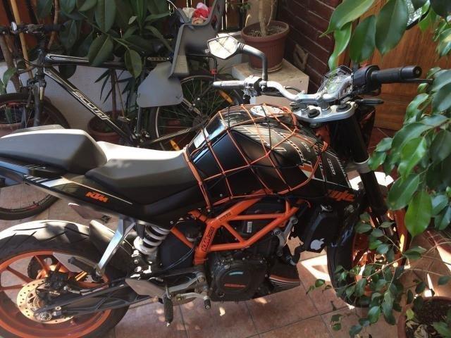 KTM Duke 390cc