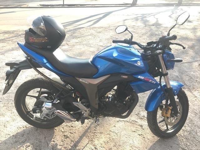 Casi nueva moto gixxer 155 cc 2016