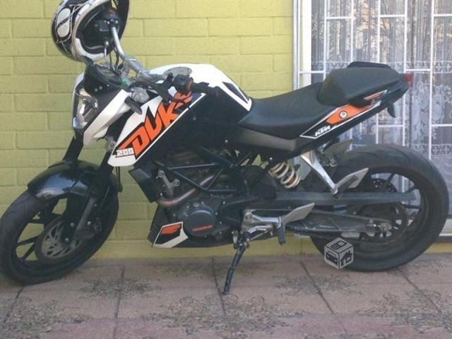 Ktm duke 200