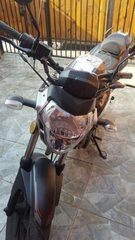 Moto Xtreet R230