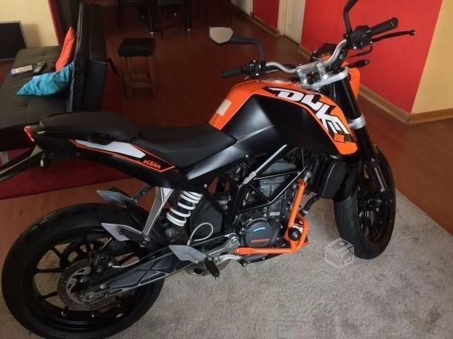 KTM Duke 200