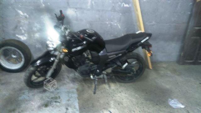 Yamaha fz impecable