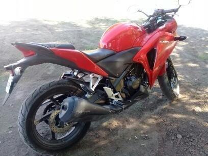 Honda cbr 250r 2014