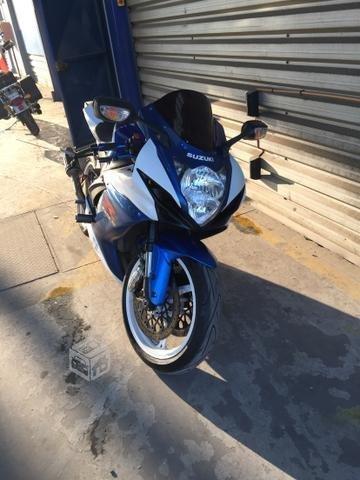 Gsxr 750 2013 permuto