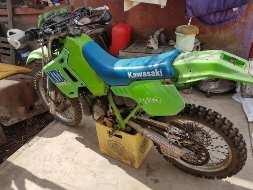 Moto Kawasaki KDX 89